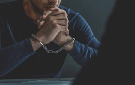 Ailə üzvlərinə zorakılıq edən 41 yaşlı kişi həbs olundu