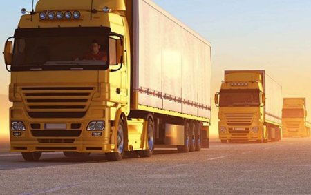 Azərbaycana və İrana qayıdan yük maşınları öz ölkələrinə buraxılır