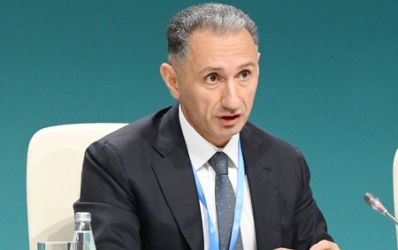 Rəşad Nəbiyevin müavinlərinin sayı artırıldı - Prezidentdən Fərman