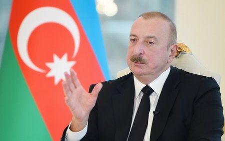Prezidenti onlar da təbrik etdilər
